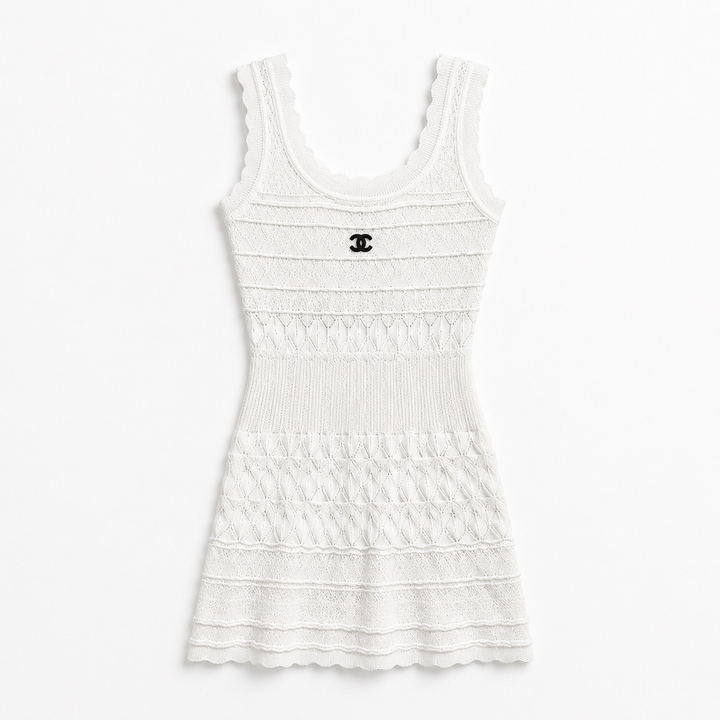 C WHITE DRESS