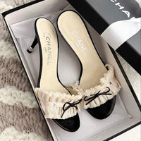 OLD MONEY HEELS
