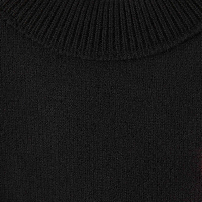 CHEST DETAIL KNIT