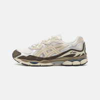 GEL BROWN SNEAKERS