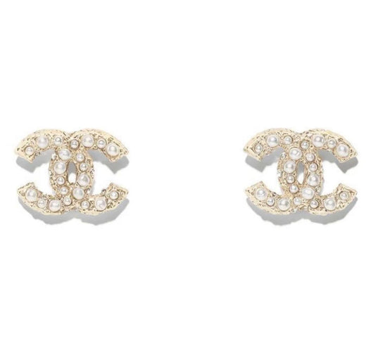 STATEMENT EARRINGS