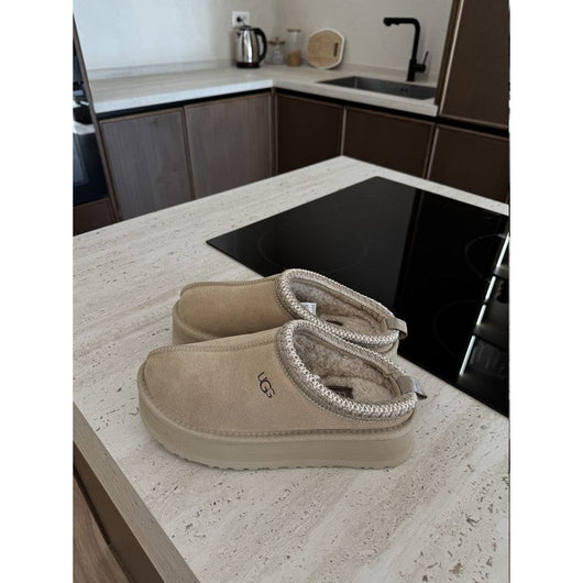 UGG TAZZ BEIGE