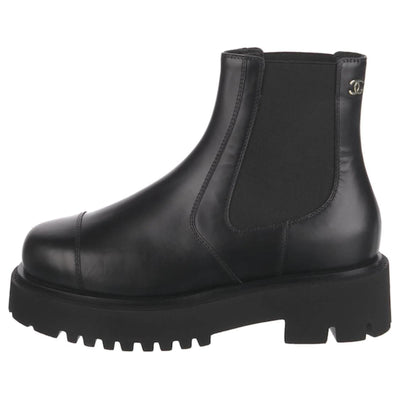 CHELSEA BOOTS