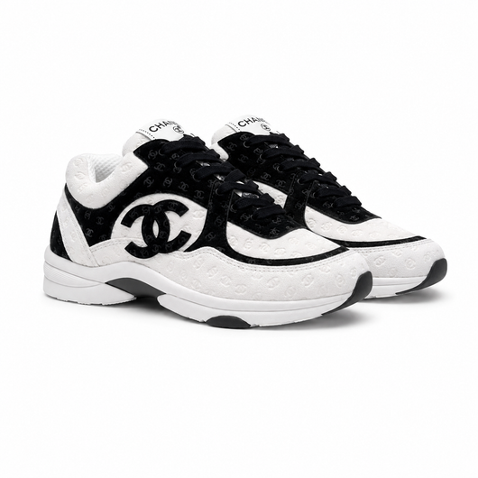 C WHITE & BLACK SNEAKERS