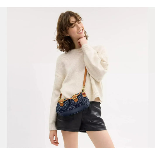 Ashton Baguette Bag