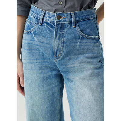 Straight Jeans